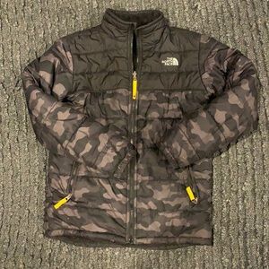 Boys reversible camo  North Face